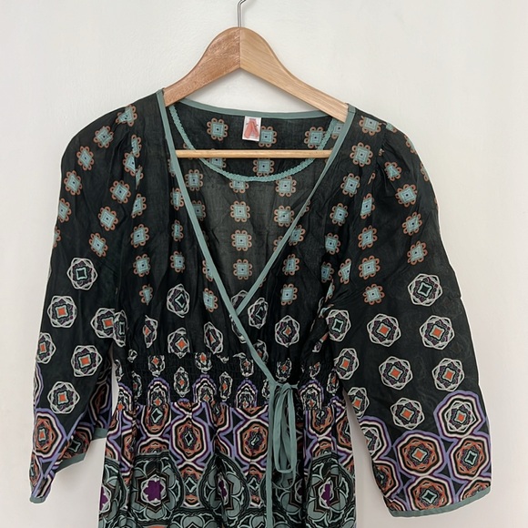 Pinkerton Patterned Dress - Picture 2 of 3